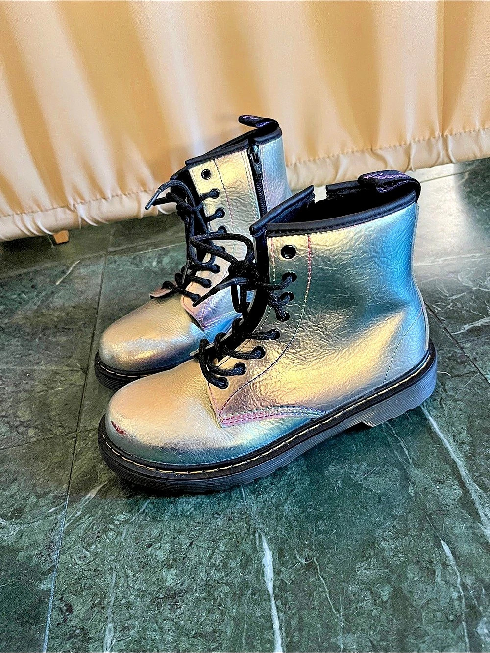 Dr. Martens 1460 Pascal Iridescent Combat Boots US 3
